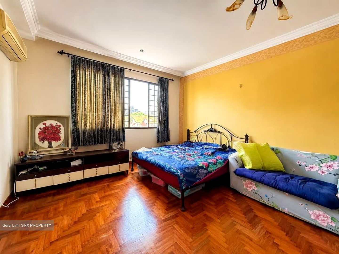 Lorong G Telok Kurau (D15), Terrace #576050391